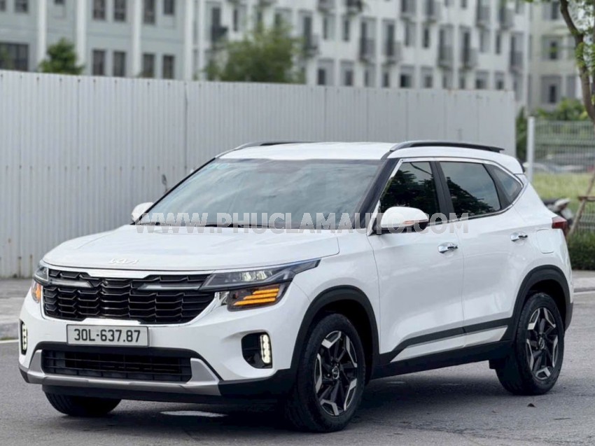 Kia Seltos Luxury 1.5 AT 2024