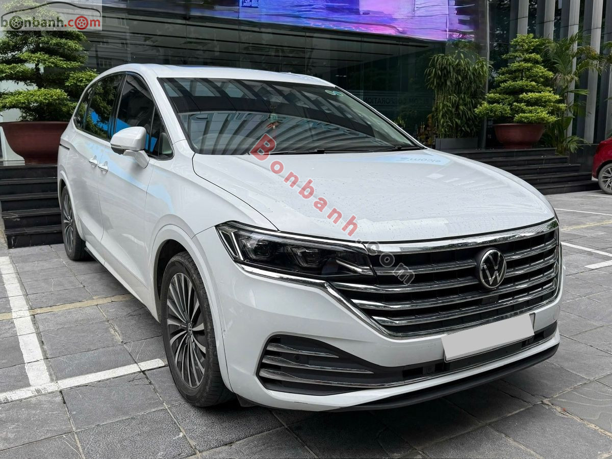 Volkswagen Viloran Luxury 2024