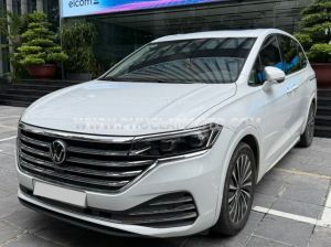 Xe Volkswagen Viloran Luxury 2024