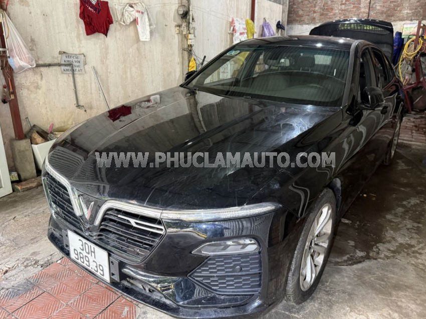 VinFast Lux A 2.0 Tiêu chuẩn 2022