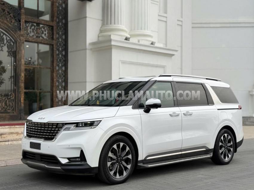 Kia Carnival Signature 3.5G 2022