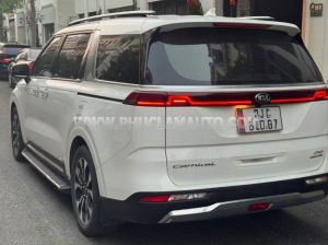 Xe Kia Carnival Signature 2.2D 2021