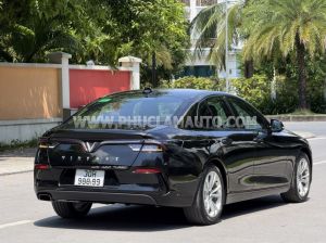 Xe VinFast Lux A 2.0 Tiêu chuẩn 2022