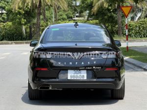 Xe VinFast Lux A 2.0 Tiêu chuẩn 2022