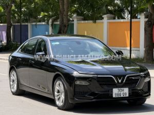 Xe VinFast Lux A 2.0 Tiêu chuẩn 2022