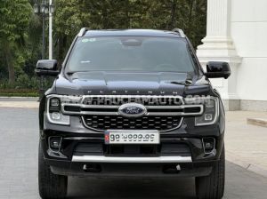 Xe Ford Everest Platinum 2.0L 4x4 AT 2025