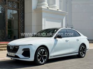 Xe VinFast Lux A 2.0 Tiêu chuẩn 2022